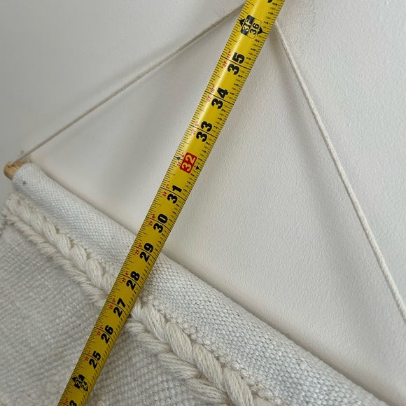 Handmade cream wool macramé style wall hanging . - Picture 3 of 3